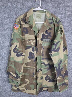 Vintage US Army BDU Jacket Coat Mens Medium Regular Woodland Camo Unicor 90s